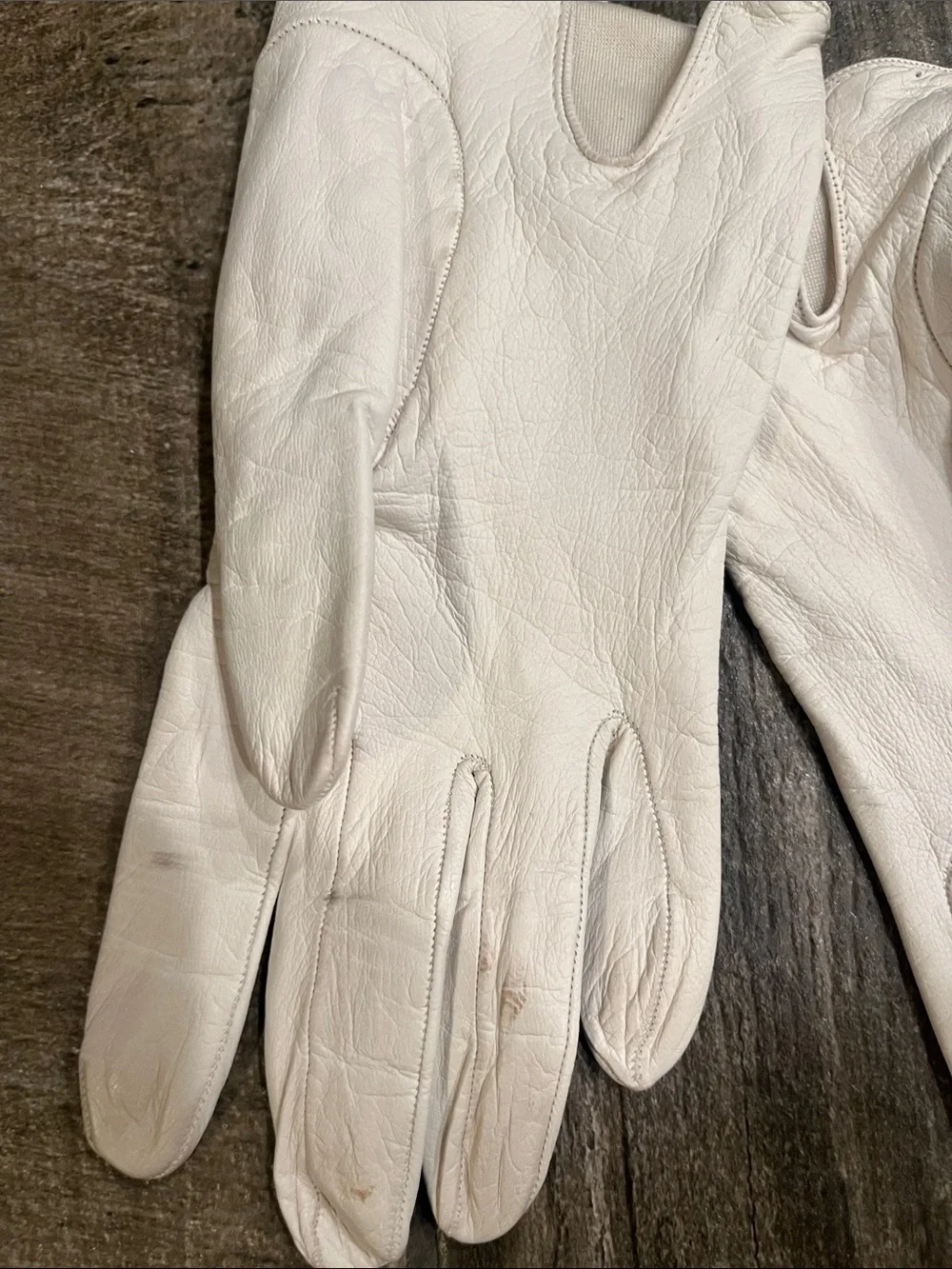 Vintage Classic White Leather & silk Gloves